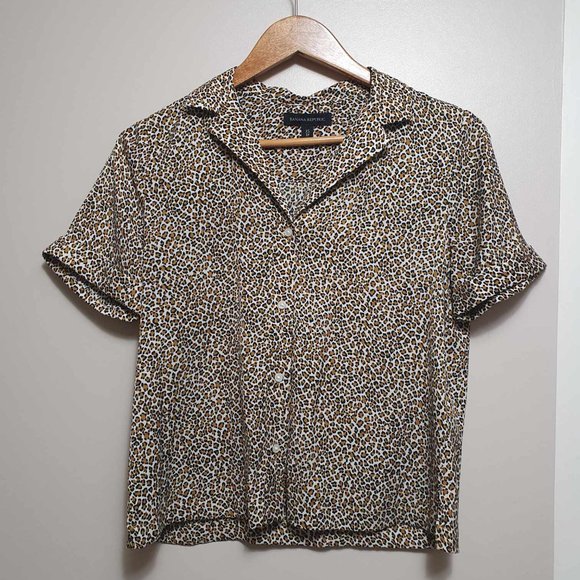 Banana Republic Leopard Print Camp Collar Blouse - Picture 2 of 4